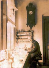 Martinus Beijerinck in his laboratory in 1921